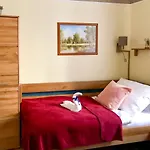 Golden Wood Appartement *