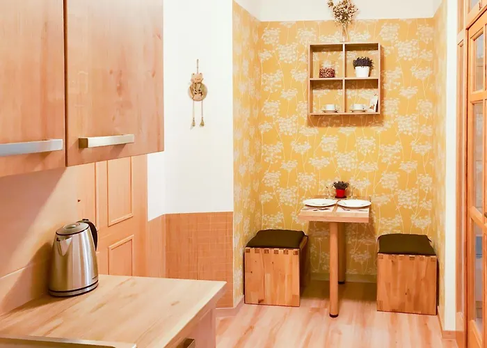 Golden Wood Apartment