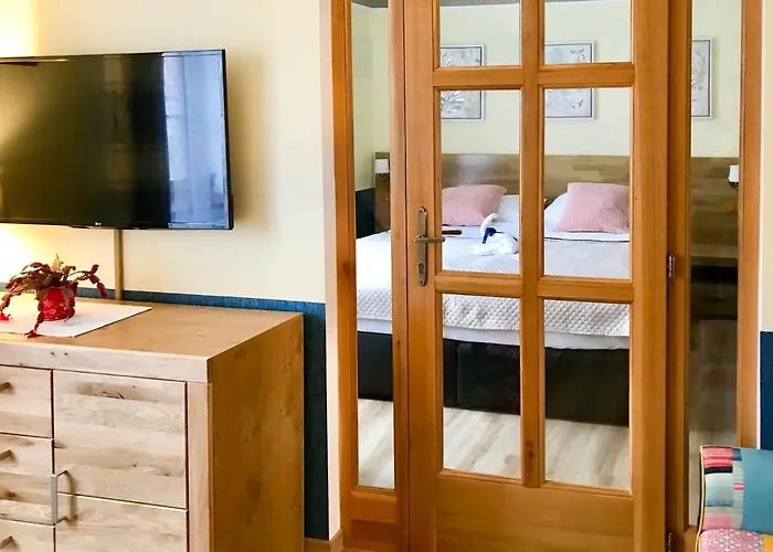 Apartment Golden Wood *